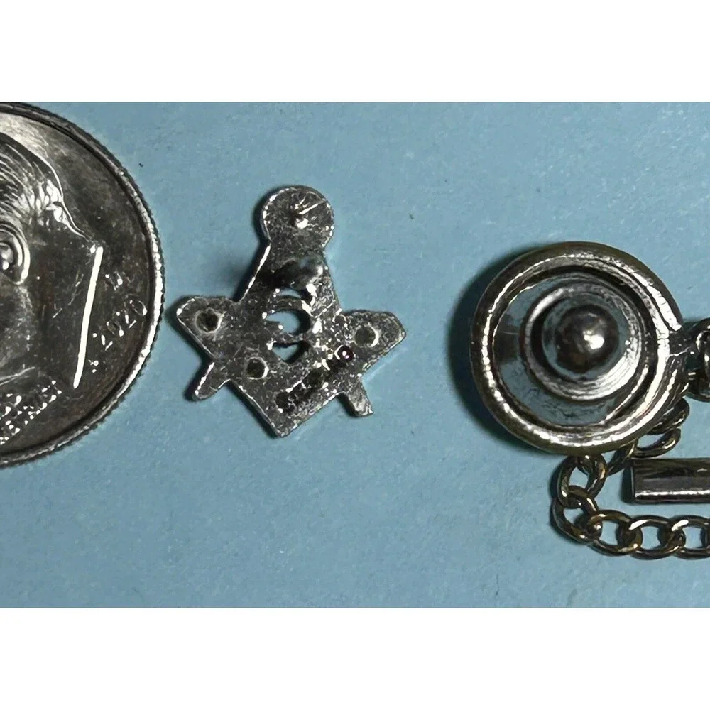 Masonic Sterling silver 6 white Spinels Tie Tack Lapel Pin Marked STERLING-EUC